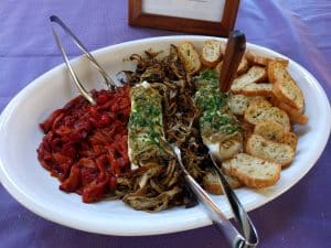 goat-cheese-platter-with-fennel-and-peppers
