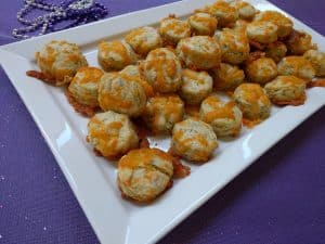 cheddar-and-dill-mini-scones